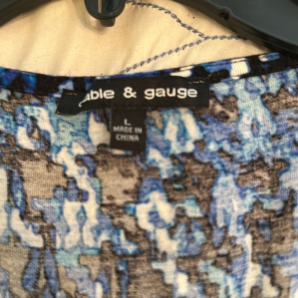 Cable and Gauge Large top - Picture 5 of 6